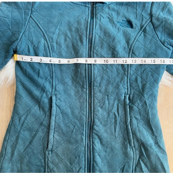 The North Face Quilted Long Zip Up Sweater - Picture 3 of 7